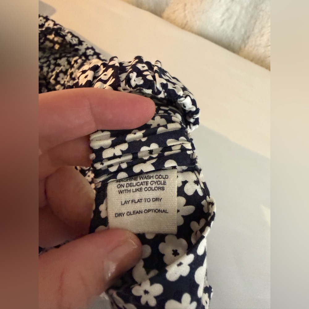 Mikoh floral bleu and white crop top size 2 - Picture 7 of 9